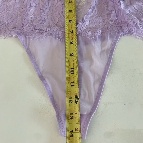 Adore Me Light Purple Lace Deep V Teddy One Piece Lingerie Size Large - Picture 10 of 13